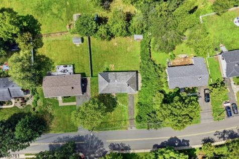 14 Ford Hill Road Hanover NJ 07981