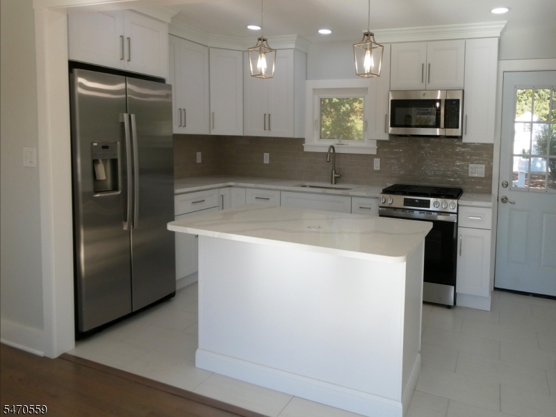 81 Amwell Road Millstone NJ 08844