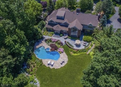 54 Hamilton Drive North Caldwell NJ 07006