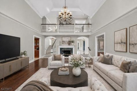 54 Hamilton Drive North Caldwell NJ 07006