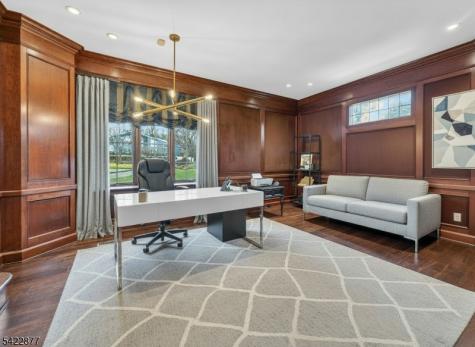 54 Hamilton Drive North Caldwell NJ 07006