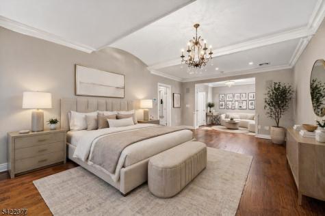 54 Hamilton Drive North Caldwell NJ 07006