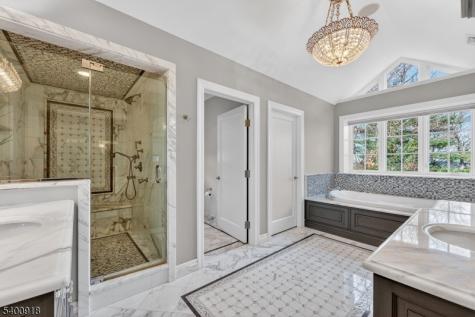 54 Hamilton Drive North Caldwell NJ 07006