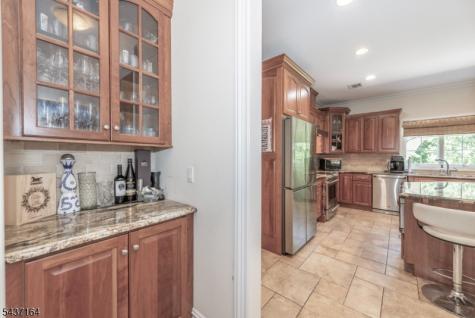 89 Clinton Avenue Mount Olive NJ 07828
