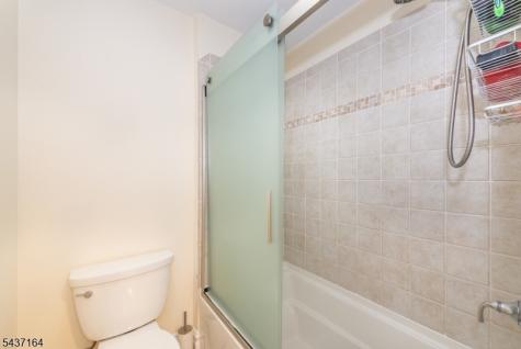 89 Clinton Avenue Mount Olive NJ 07828