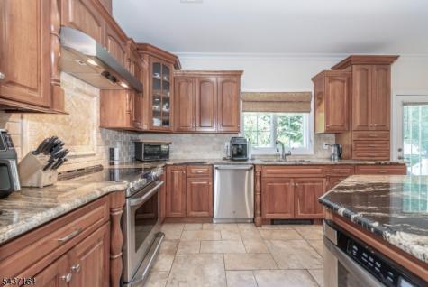 89 Clinton Avenue Mount Olive NJ 07828