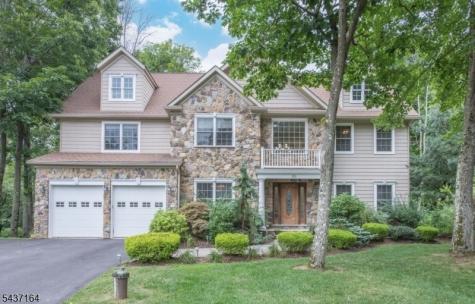 89 Clinton Avenue Mount Olive NJ 07828
