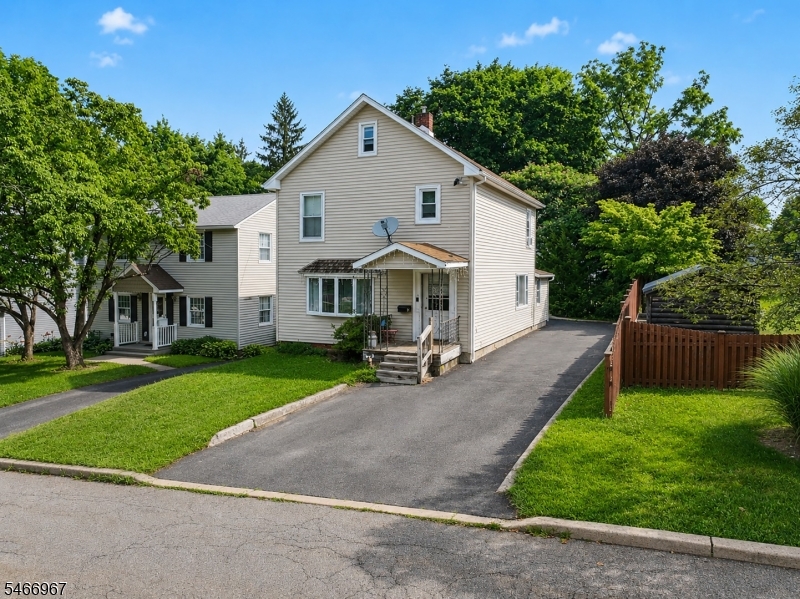 9 Chestnut Street Sussex NJ 07461