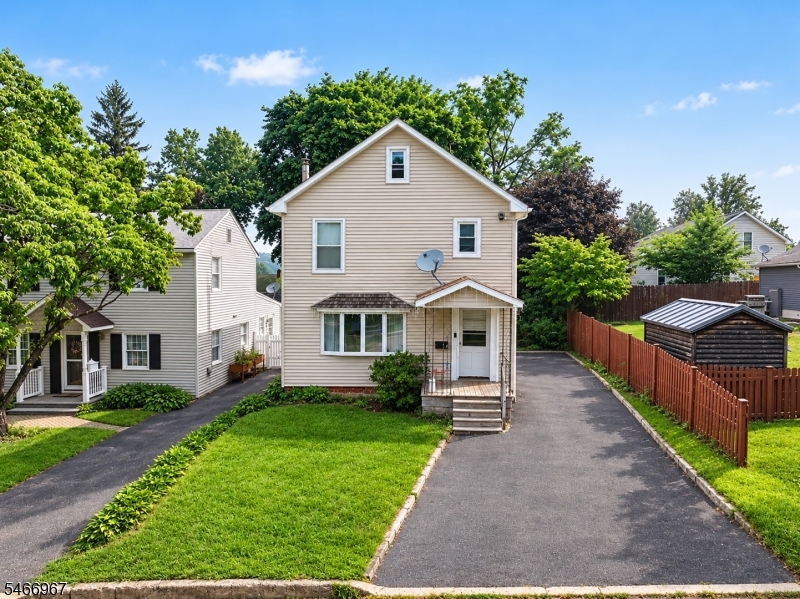 9 Chestnut Street Sussex NJ 07461