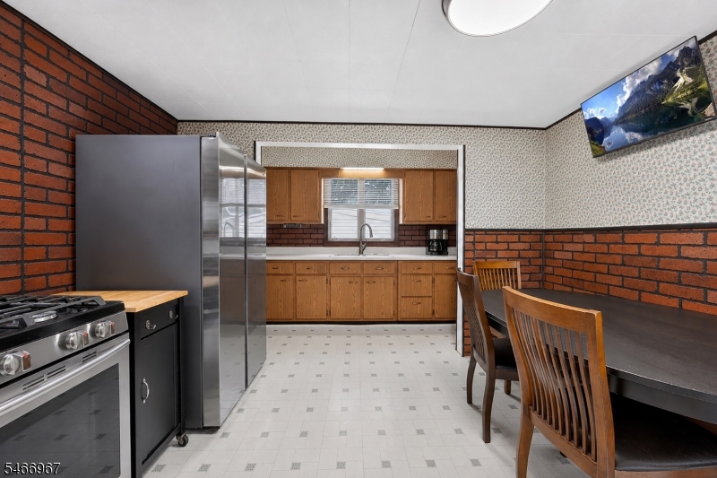 9 Chestnut Street Sussex NJ 07461