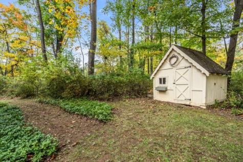 209 Sassafras Lane Lebanon NJ 08826