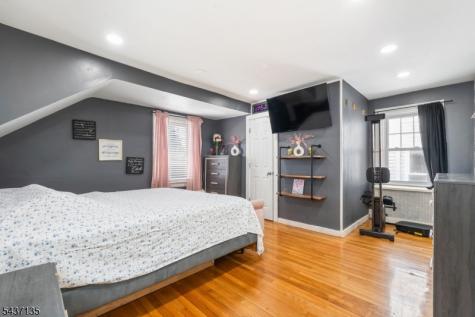 155 Ivy Street Newark NJ 07106