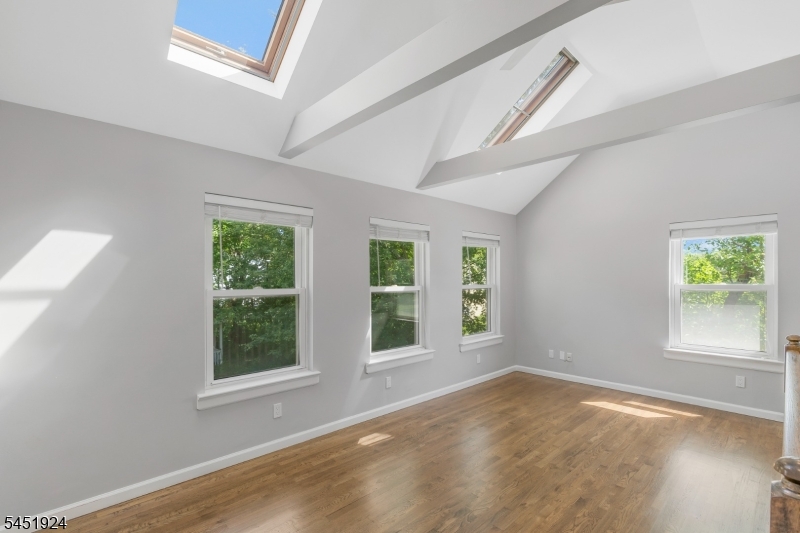122 Mercer Street Somerville NJ 08876