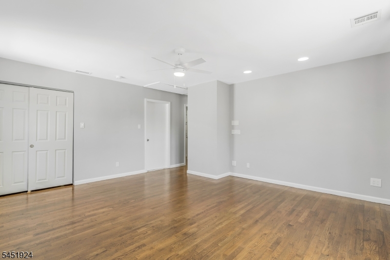 122 Mercer Street Somerville NJ 08876