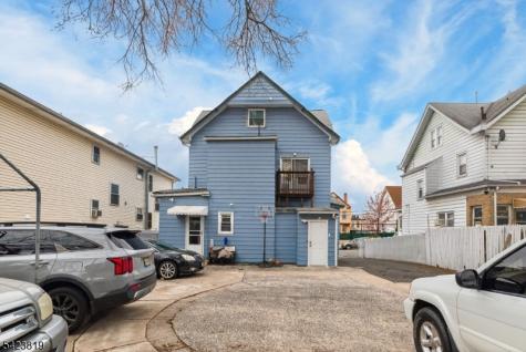 752 Highland Avenue Newark NJ 07104