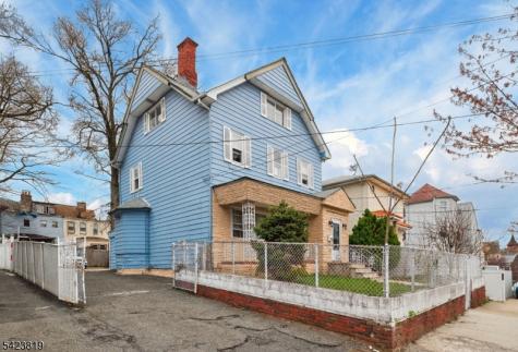 752 Highland Avenue Newark NJ 07104