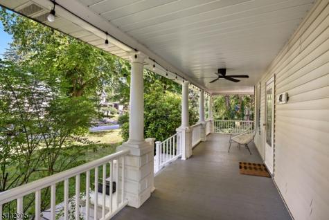 42 Forest Road Glen Rock NJ 07452