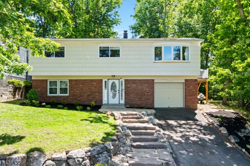 101 Pocono Trail Hopatcong NJ 07843