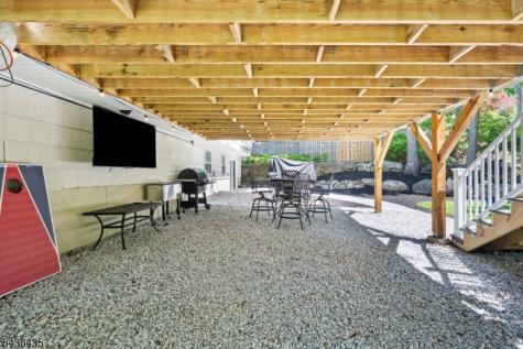 101 Pocono Trail Hopatcong NJ 07843