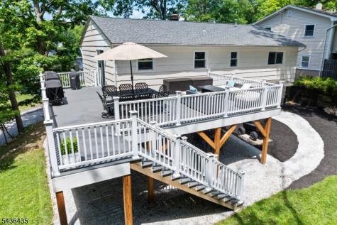 101 Pocono Trail Hopatcong NJ 07843