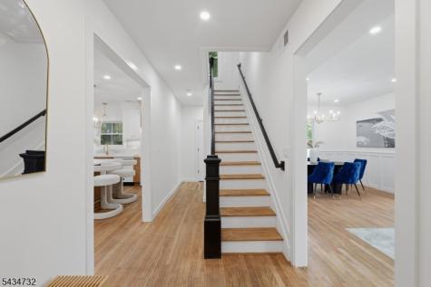 166 Lincoln Street Montclair NJ 07042