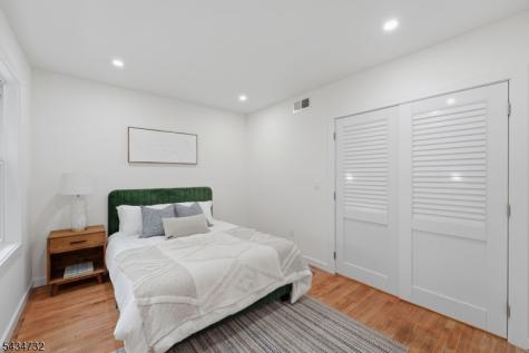 166 Lincoln Street Montclair NJ 07042