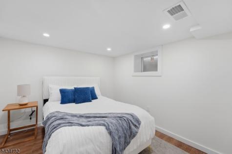 166 Lincoln Street Montclair NJ 07042
