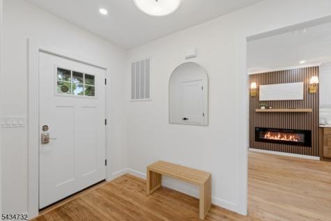 166 Lincoln Street Montclair NJ 07042