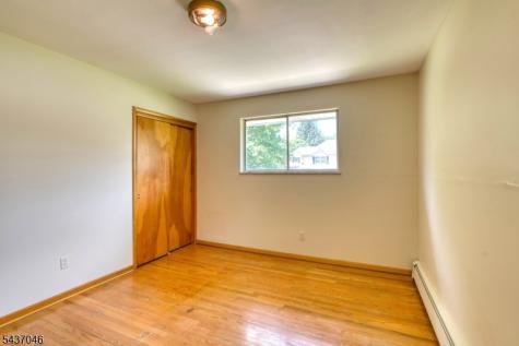 419 Knowlton Street Belvidere NJ 07823
