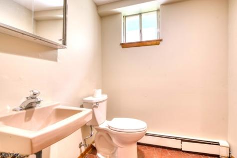 419 Knowlton Street Belvidere NJ 07823
