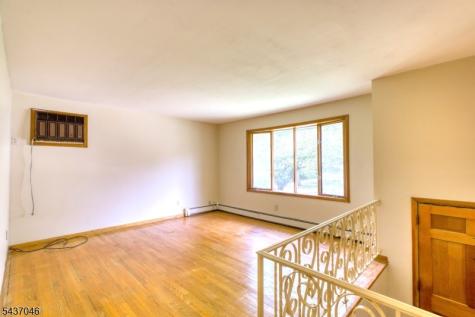 419 Knowlton Street Belvidere NJ 07823