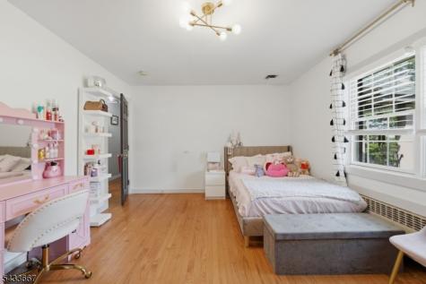 118 Wortendyke Avenue Emerson NJ 07630