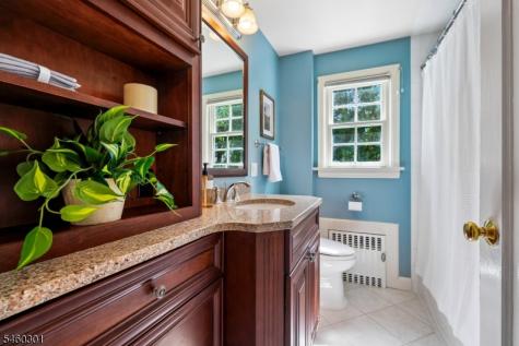 51 Morningside Road Verona NJ 07044