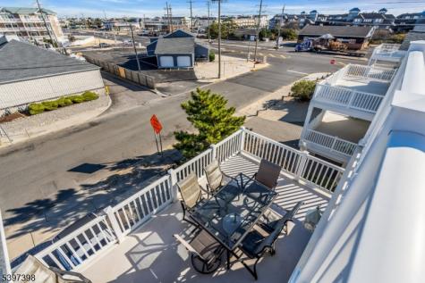 108 W 10th Street Ship Bottom NJ 08008