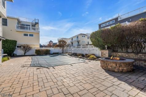 108 W 10th Street Ship Bottom NJ 08008