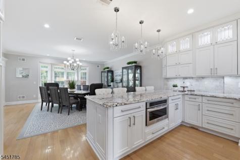152 Boulevard Kenilworth NJ 07033