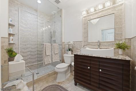 152 Boulevard Kenilworth NJ 07033
