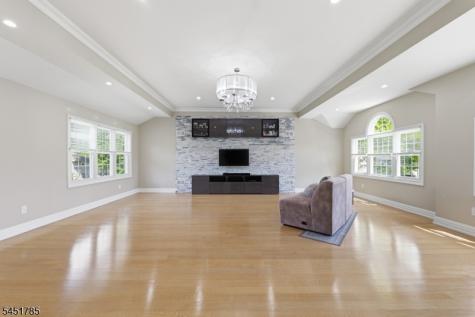 152 Boulevard Kenilworth NJ 07033