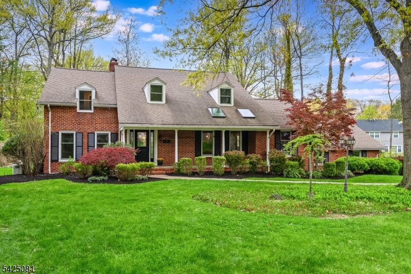 71 Tree Top Drive Springfield NJ 07081