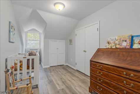 71 Tree Top Drive Springfield NJ 07081