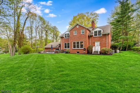 71 Tree Top Drive Springfield NJ 07081