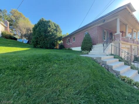 65 Brunswick Avenue Bloomsbury NJ 08804