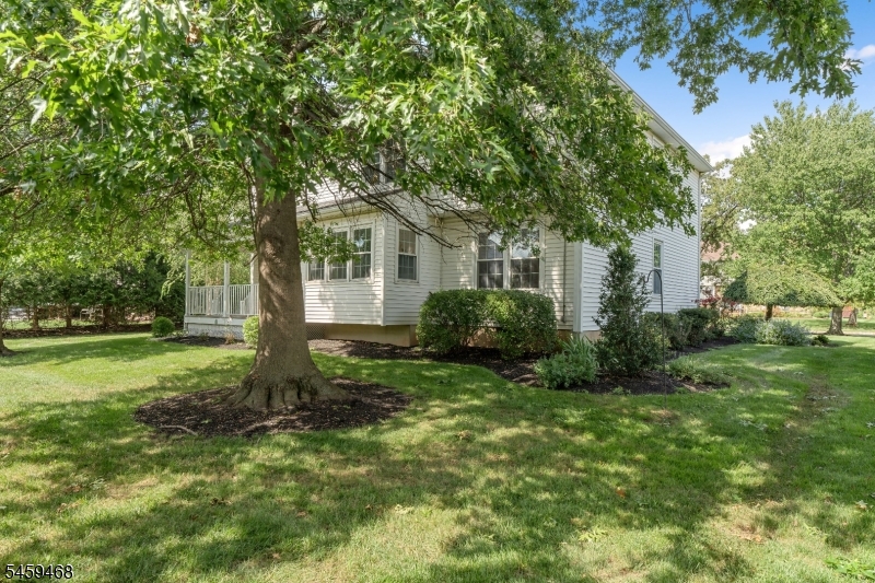 806 Ten Eyck Court Hillsborough NJ 08844