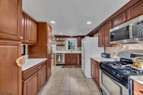 160 Stanton Road Readington NJ 08822