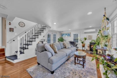 160 Stanton Road Readington NJ 08822