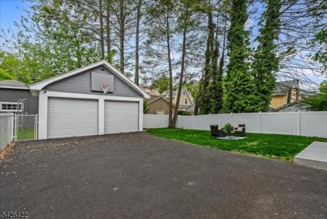 52 Hawthorne Avenue Bloomfield NJ 07003