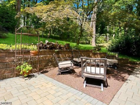 76 Long Hill Road Long Hill NJ 07933