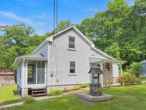 196 Rockport Road Mansfield NJ 07865