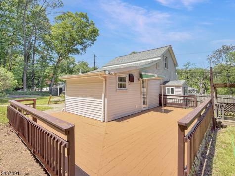 196 Rockport Road Mansfield NJ 07865