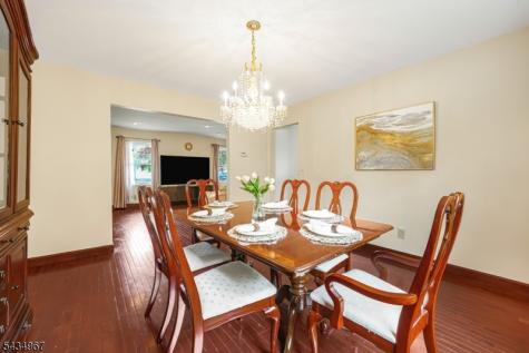 45 Holyoke Court Wayne NJ 07470
